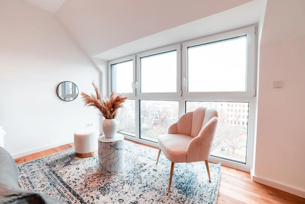 Apartment Triangle Penthouse Wien Austria