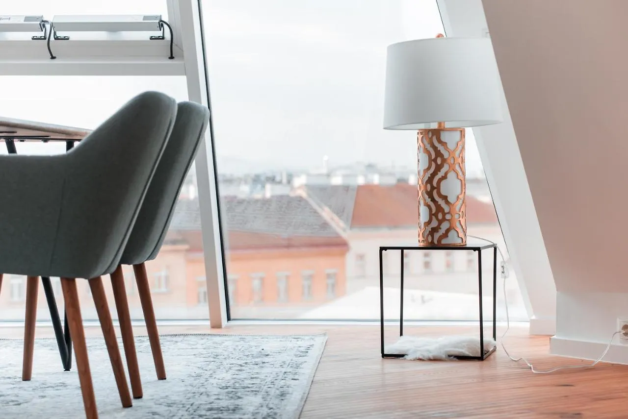 Triangle Penthouse Wien Vienna
